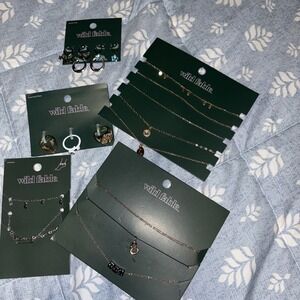 Wild Fable 19 Piece Jewelry Lot Bracelets Necklaces Earrings And Rings New
